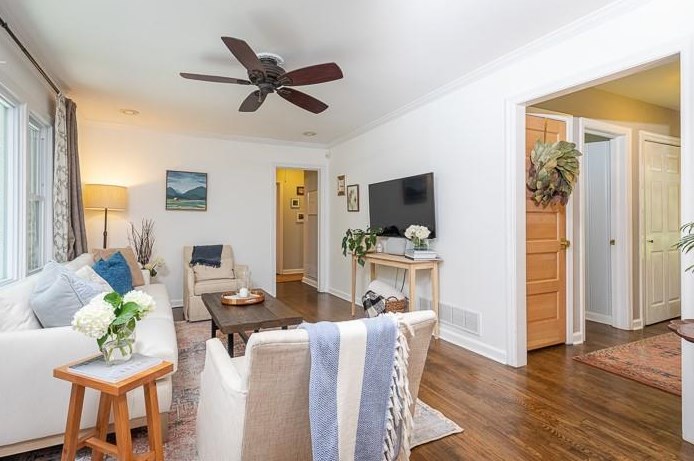 1033 Homewood Ct, Decatur GA  30033-4204 exterior