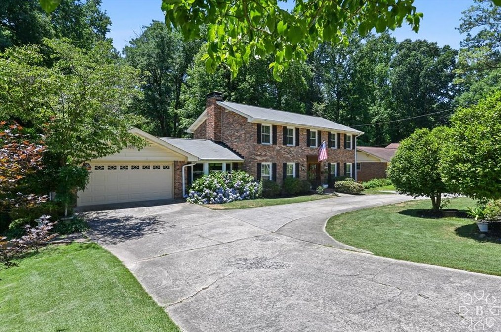 2796 Whitby Dr, Atlanta GA  30340-4914 exterior
