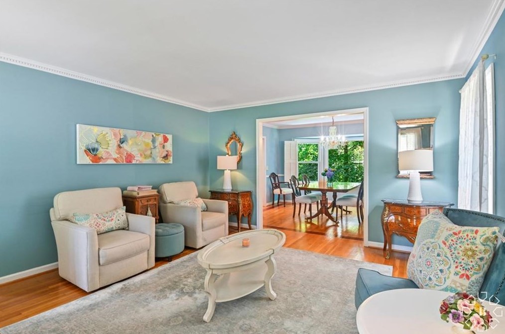 2796 Whitby Dr, Atlanta GA  30340-4914 exterior