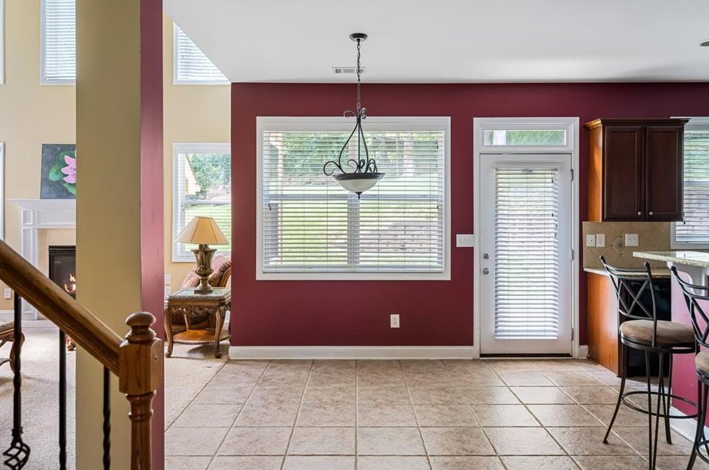 3240 Wolf Club Ln, Atlanta GA  30349-8710 exterior