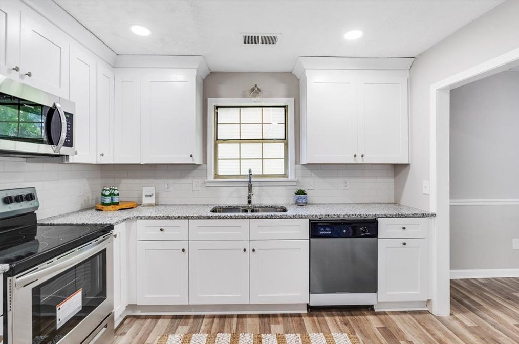 2921 Sunset Ct, Decatur GA  30034-3454 exterior