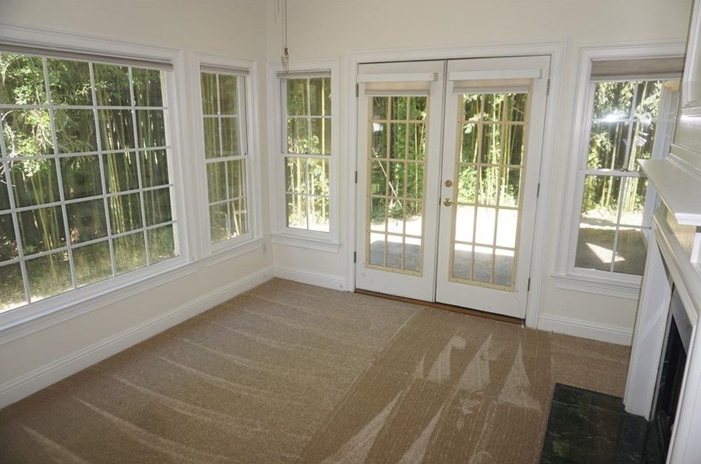305 Whitley Park Dr, Atlanta GA  30350-1158 exterior