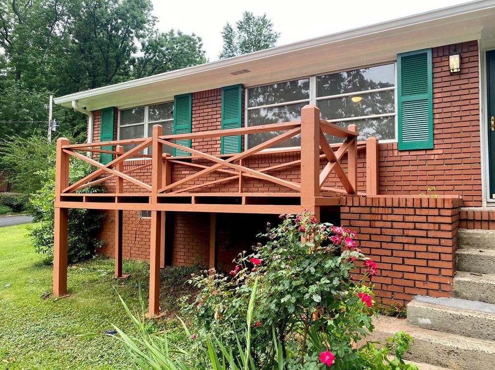 3839 Brockton Pl, Decatur GA  30032-1428 exterior