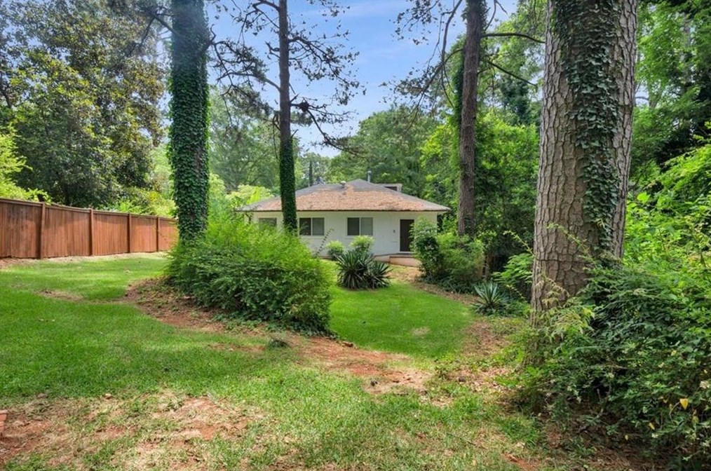 2653 Randall St, Atlanta GA  30344-2627 exterior