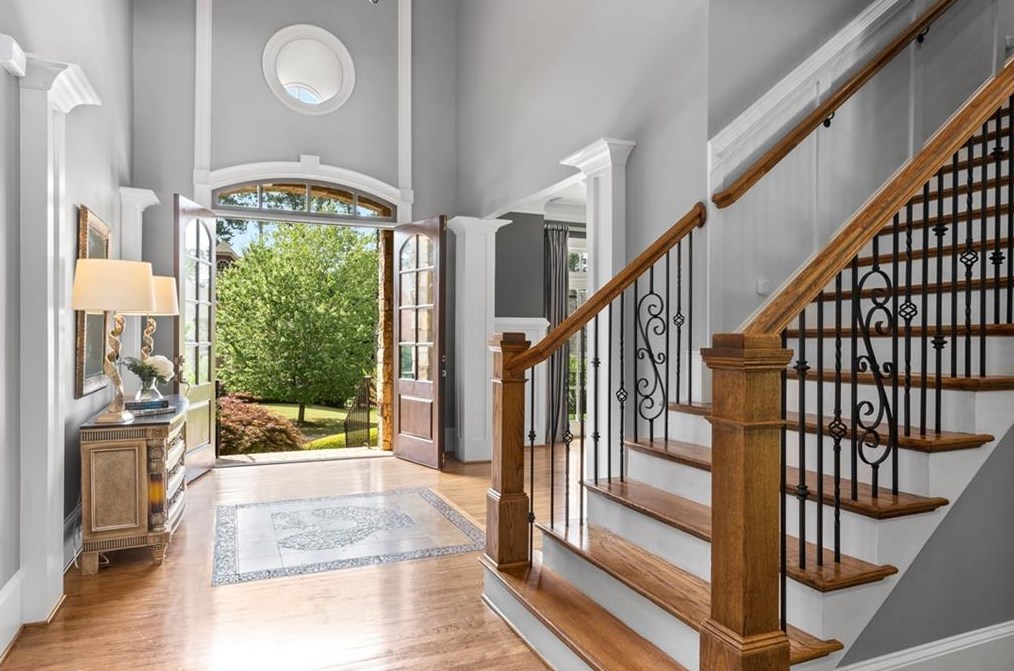 2844 Laurelgate Dr, Decatur GA  30033-1463 exterior