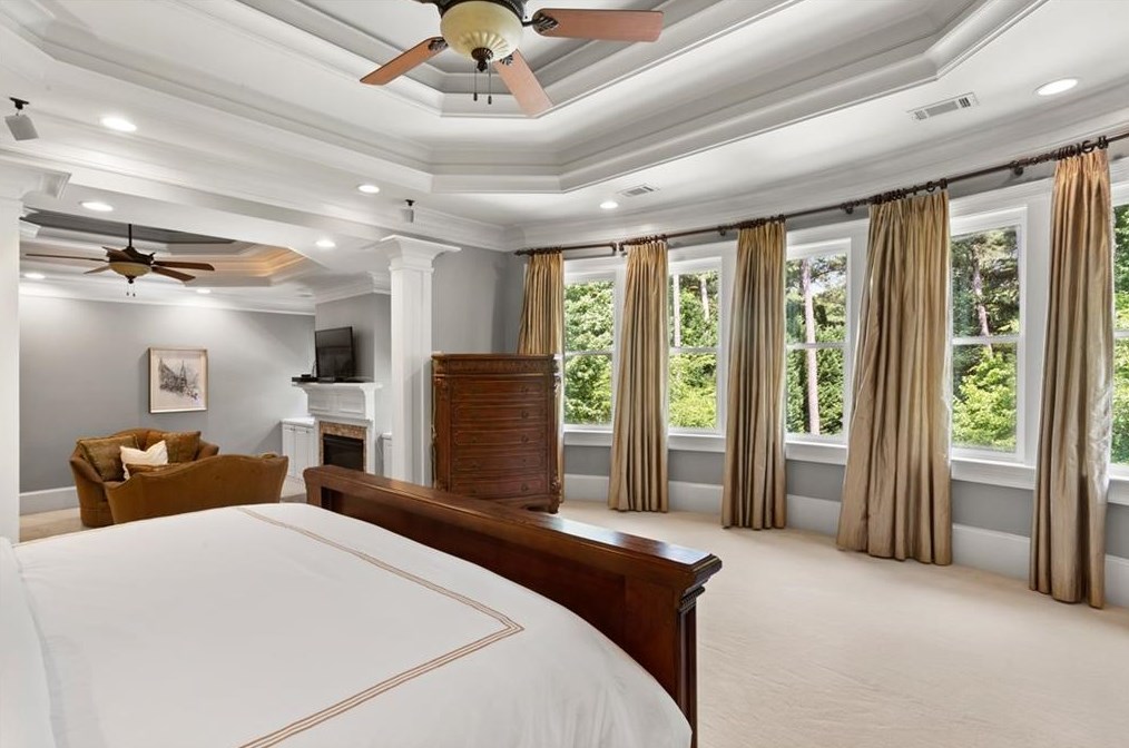 2844 Laurelgate Dr, Decatur GA  30033-1463 exterior