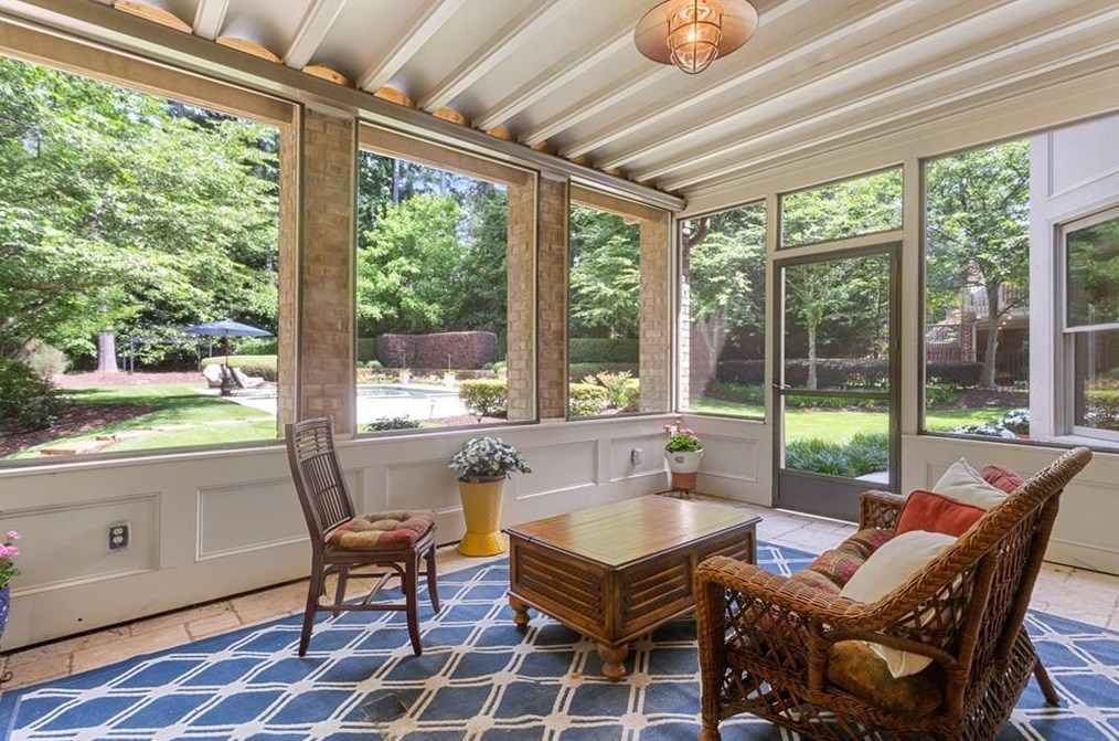 2844 Laurelgate Dr, Decatur GA  30033-1463 exterior