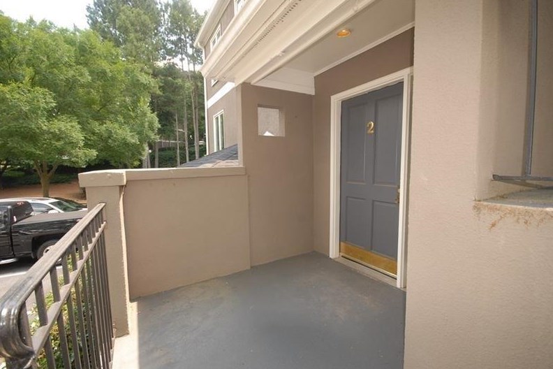 2 Normandy Ct, Atlanta GA  30324-2934 exterior
