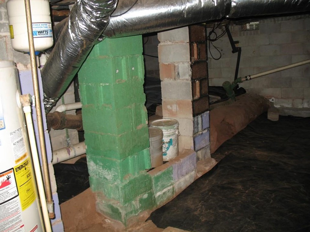 1852 Ridgeland Dr, Decatur GA  30032-4914 exterior