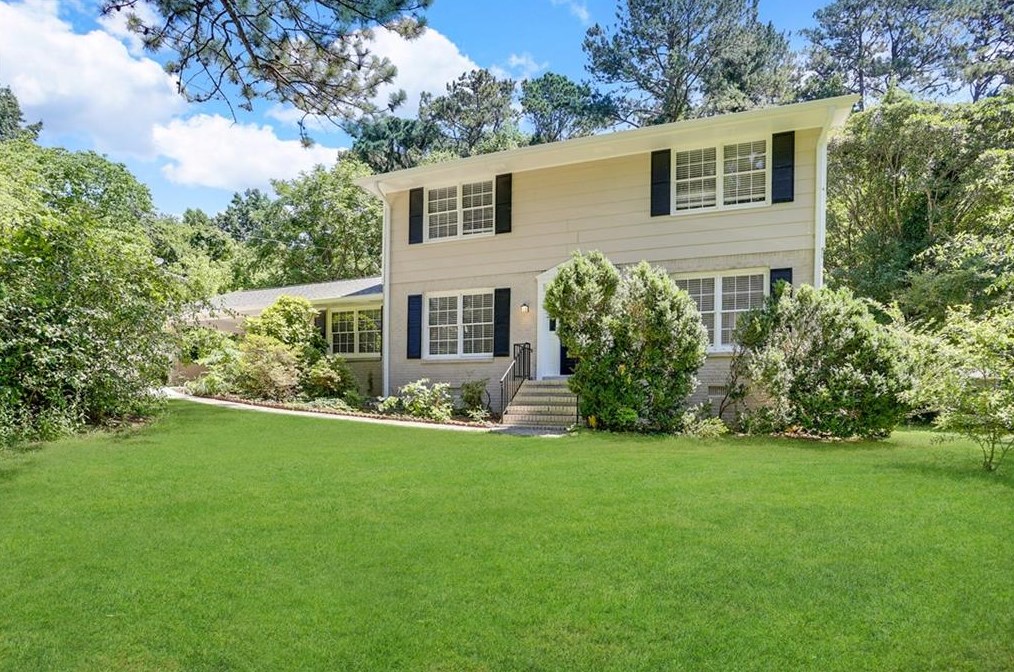 241 Murphy Ave, Lawrenceville GA  30044-3850 exterior