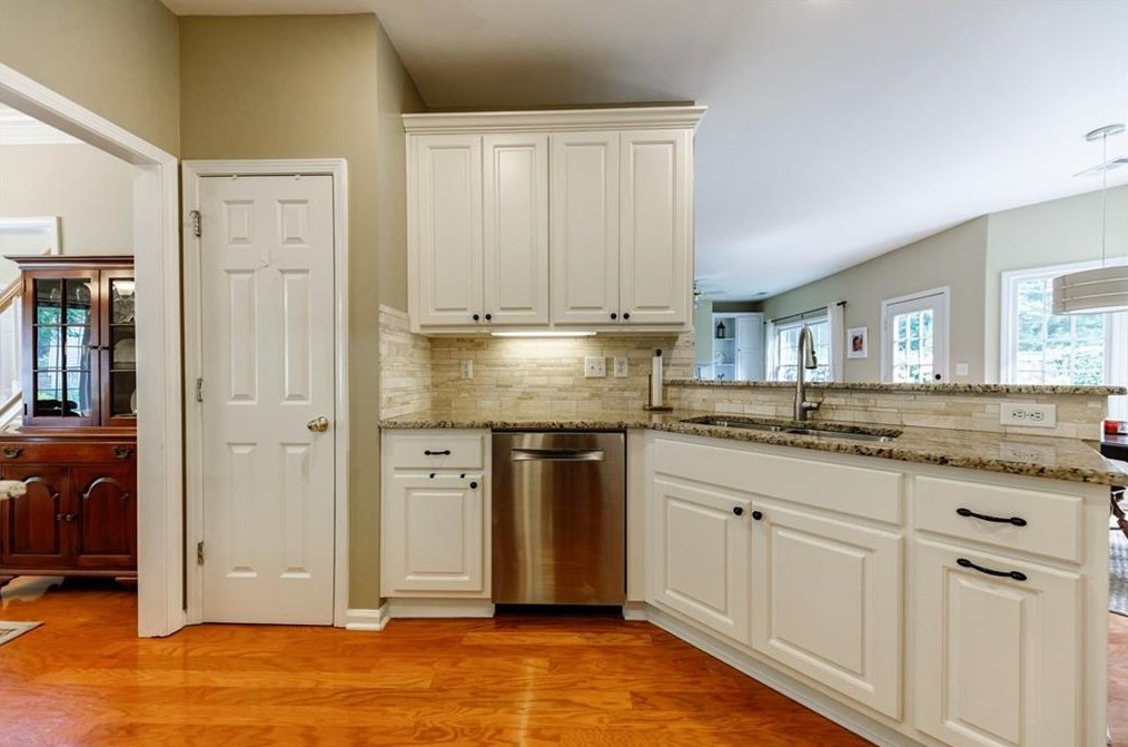 2804 Wilson Gln, Decatur GA  30033-1457 exterior