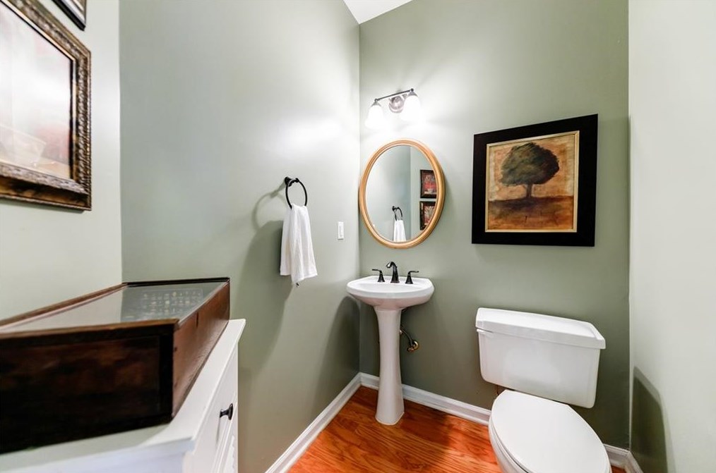 2804 Wilson Gln, Decatur GA  30033-1457 exterior