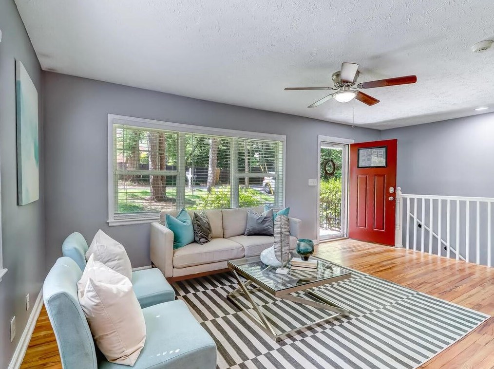 2417 Hillside Ave, Decatur GA  30032-4127 exterior