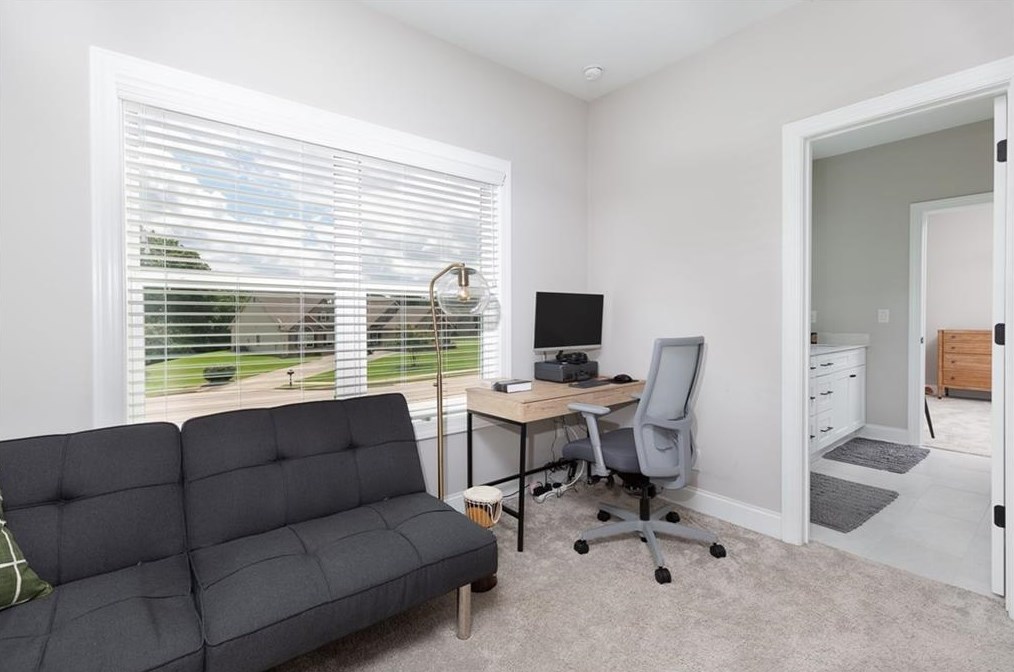 5711 Calm Valley Pt, Flowery Branch GA  30542-8403 exterior
