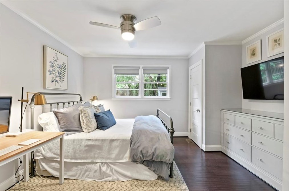 405 Rhomboid St, Atlanta GA  30318-2902 exterior