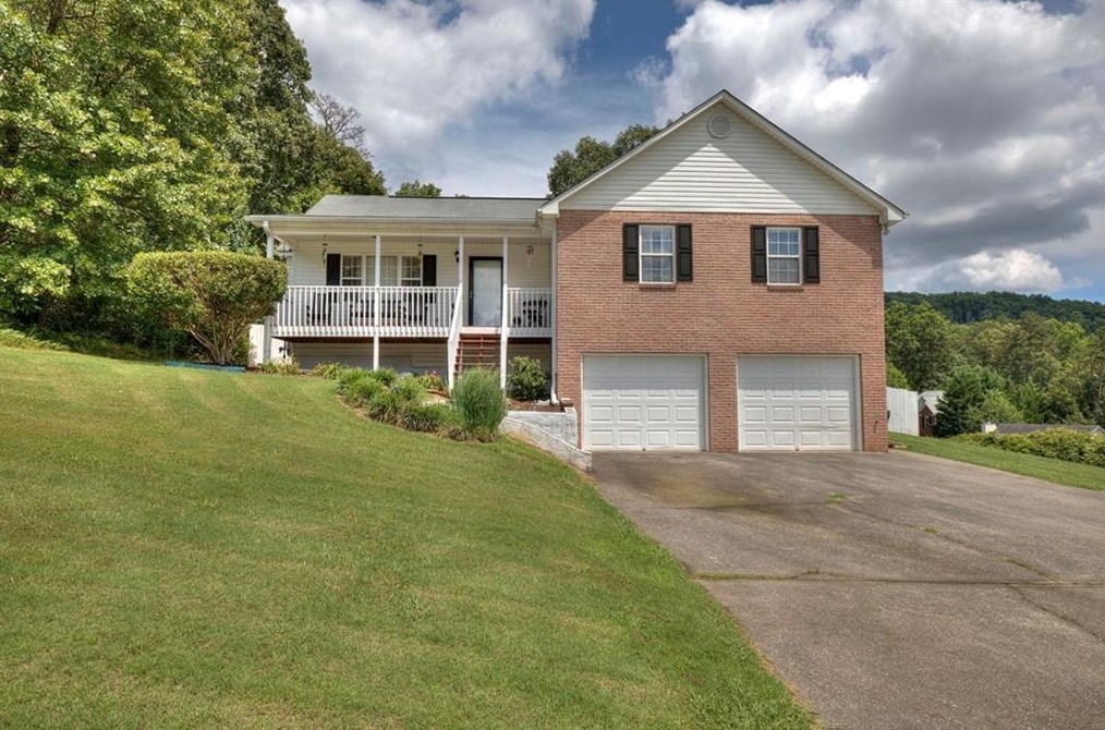 22 Stiles Ct, Euharlee GA  30120-5699 exterior