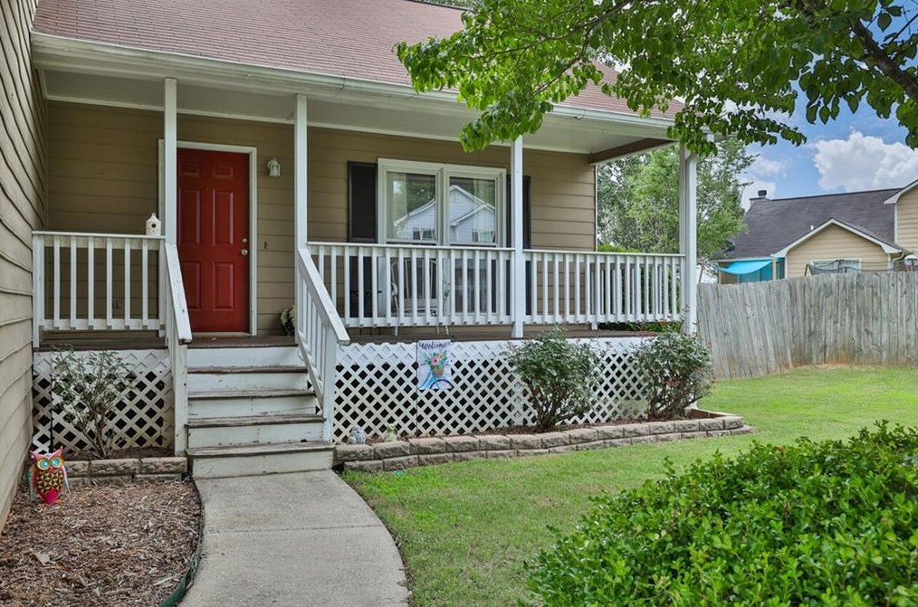5160 Glendora Dr, Powder Springs GA  30127-5350 exterior
