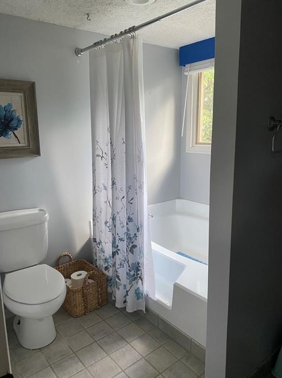 201 Hart Cir, Dallas GA  30132-3703 exterior