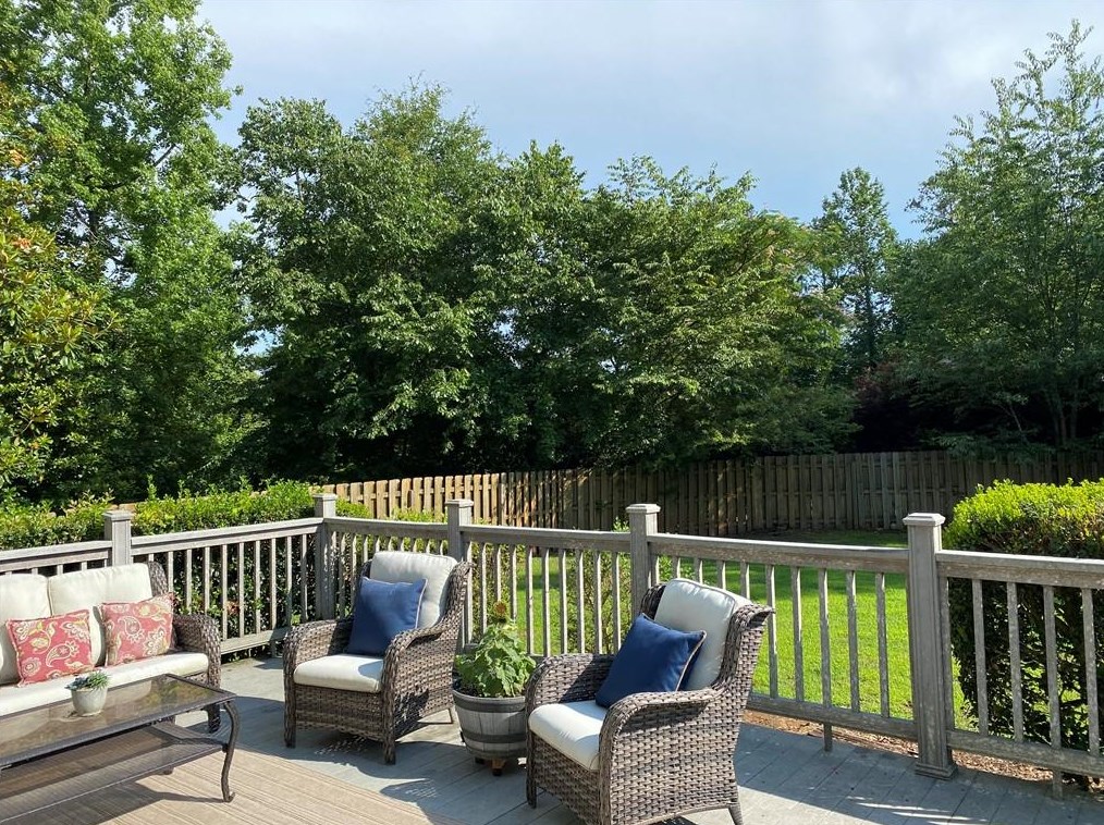 201 Hart Cir, Dallas GA  30132-3703 exterior