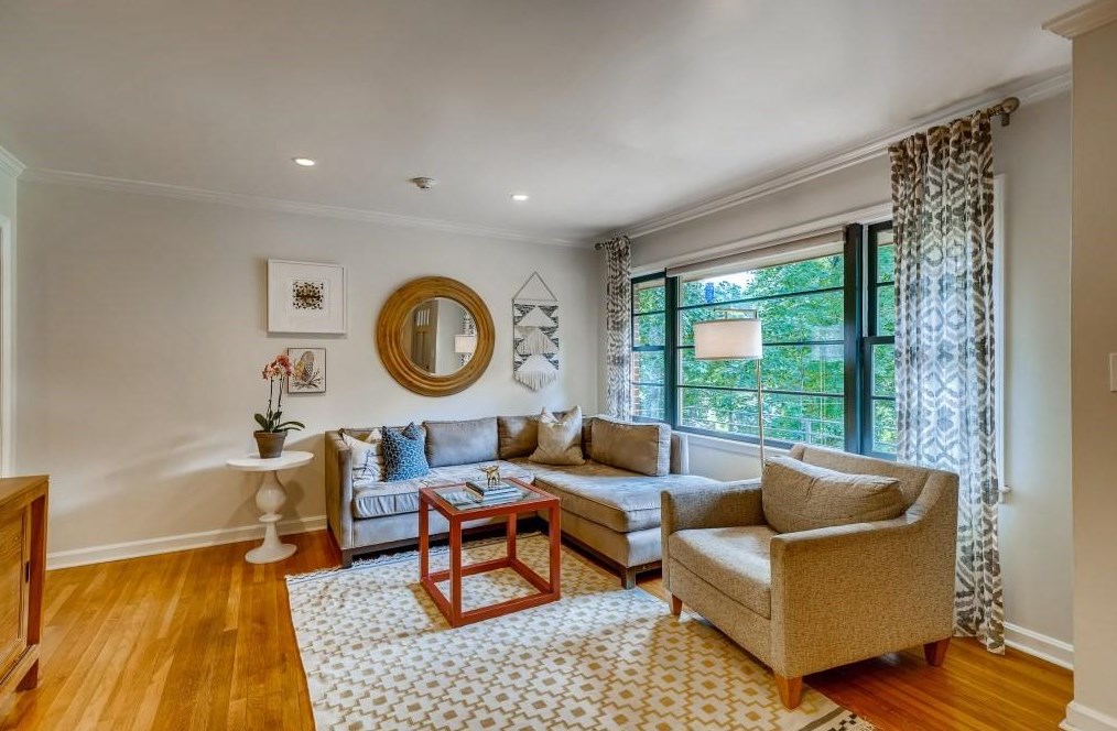 2996 Vine Cir, Decatur GA  30033-5107 exterior