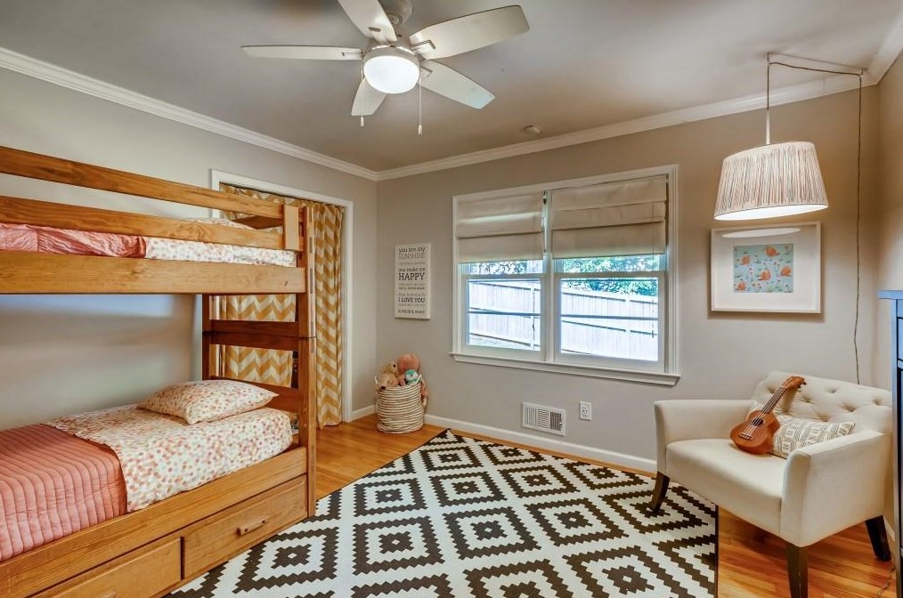 2996 Vine Cir, Decatur GA  30033-5107 exterior