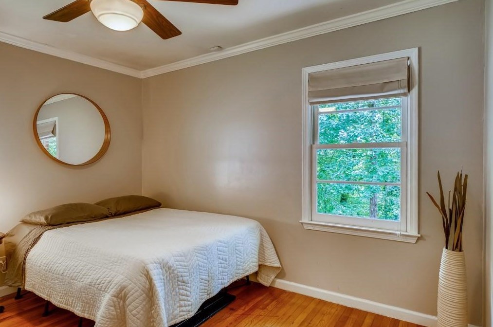 2996 Vine Cir, Decatur GA  30033-5107 exterior