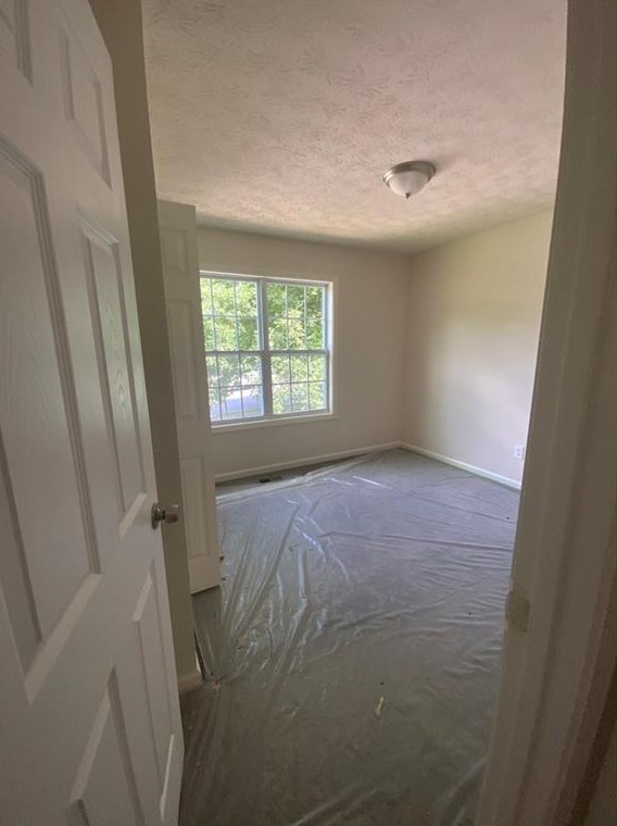 2017 Sandlake Dr, Atlanta GA  30331-8740 exterior