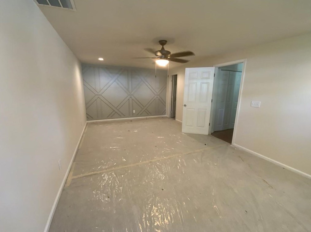 2017 Sandlake Dr, Atlanta GA  30331-8740 exterior