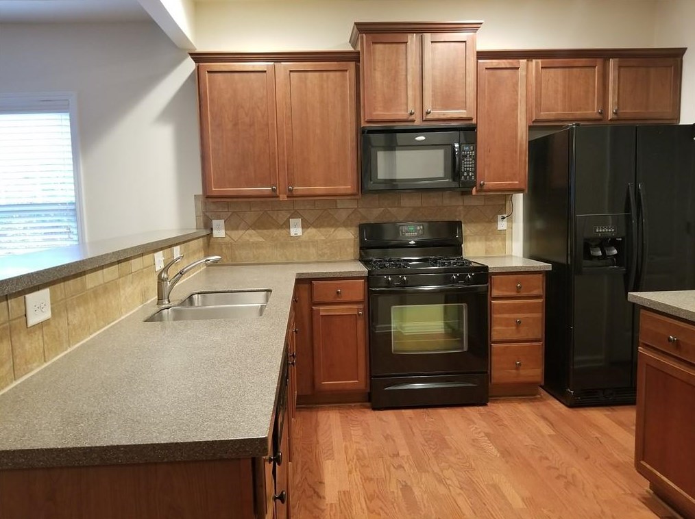 5355 Donehoo Ct, Alpharetta GA  30005-1641 exterior