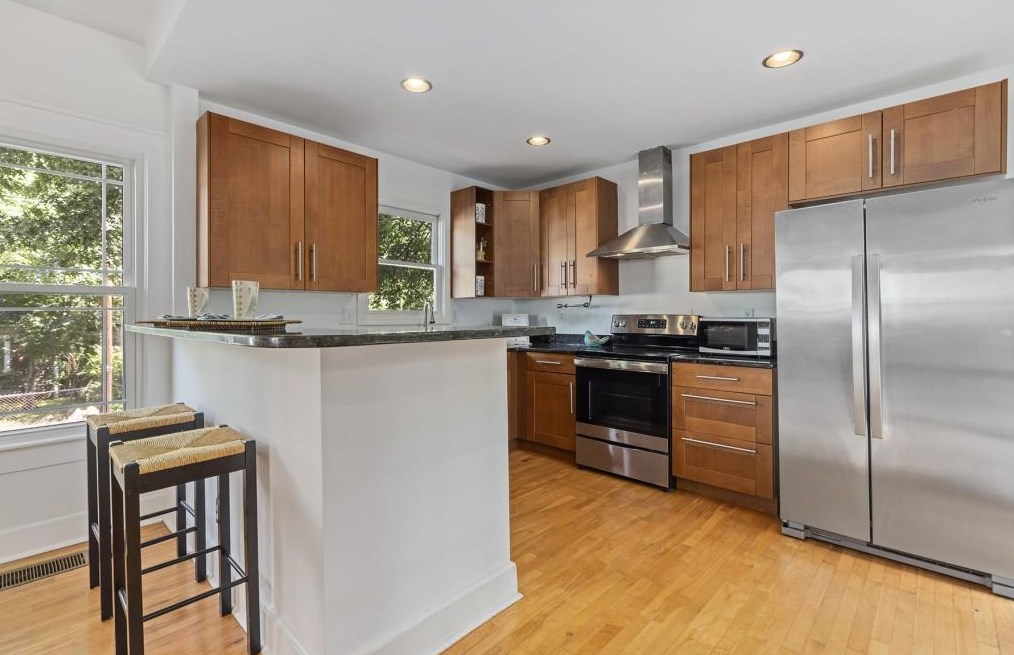 1287 Oak Grove Ave, Atlanta GA  30316-1617 exterior