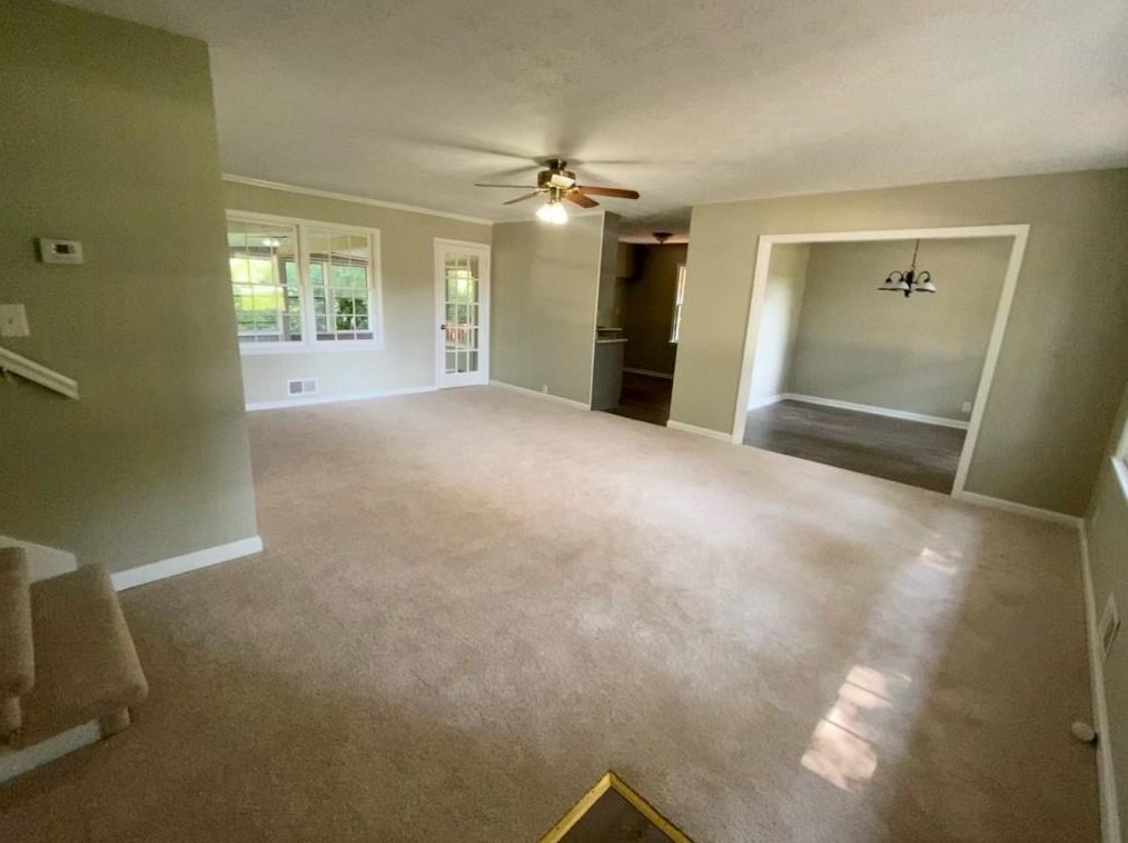 13 Gloster Rd, Lawrenceville GA  30044-6706 exterior