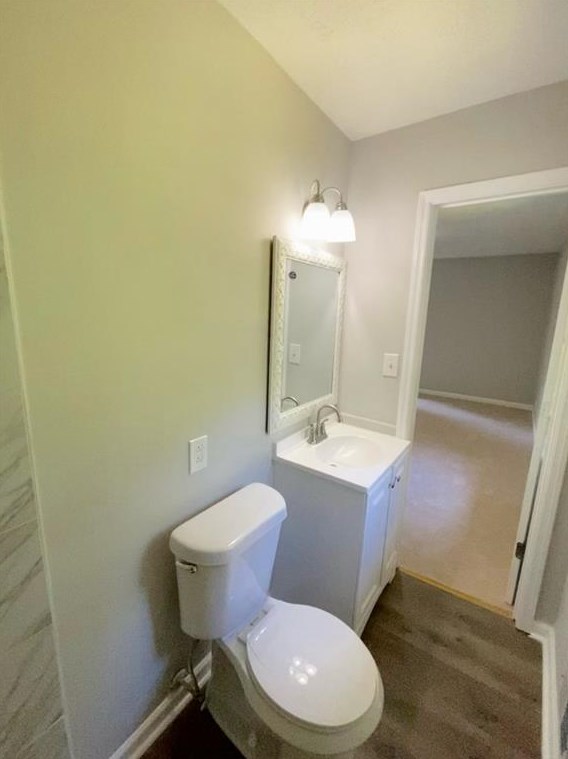 13 Gloster Rd, Lawrenceville GA  30044-6706 exterior