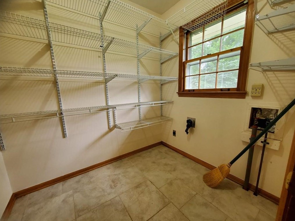 4356 Cook Pl, Decatur GA  30035-1703 exterior