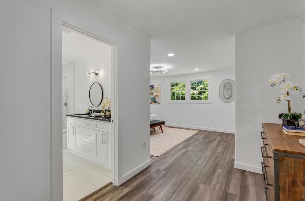 1743 Old Hickory St, Decatur GA  30032-4354 exterior