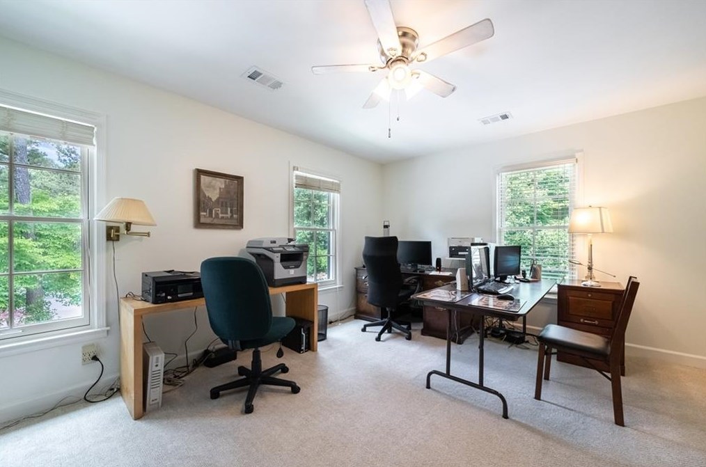 4617 Woodland Brook Dr, Atlanta GA  30339-5368 exterior