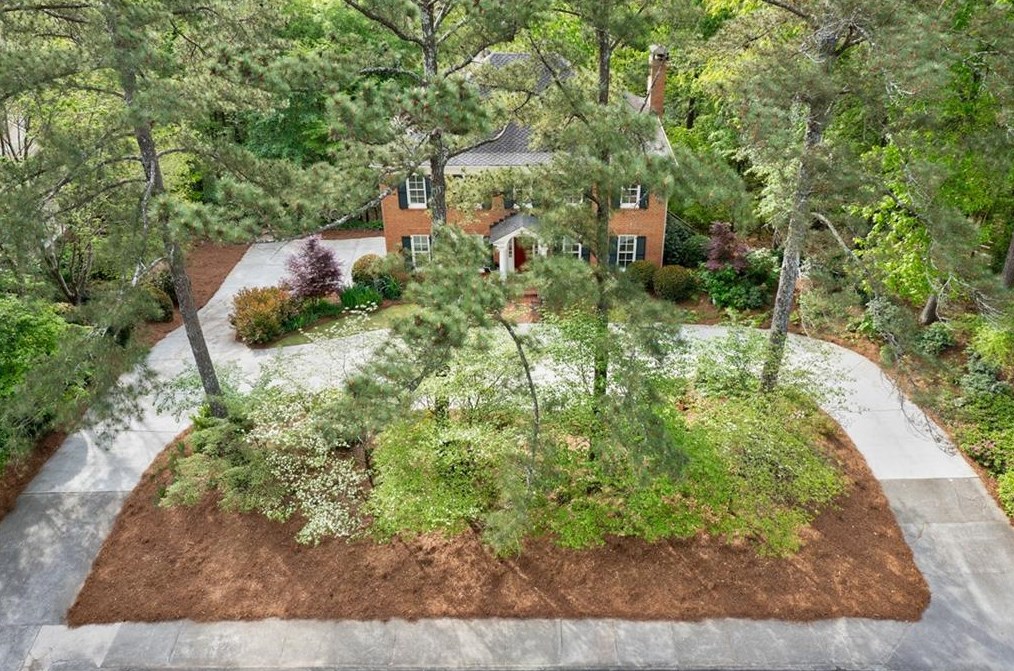 4617 Woodland Brook Dr, Atlanta GA  30339-5368 exterior