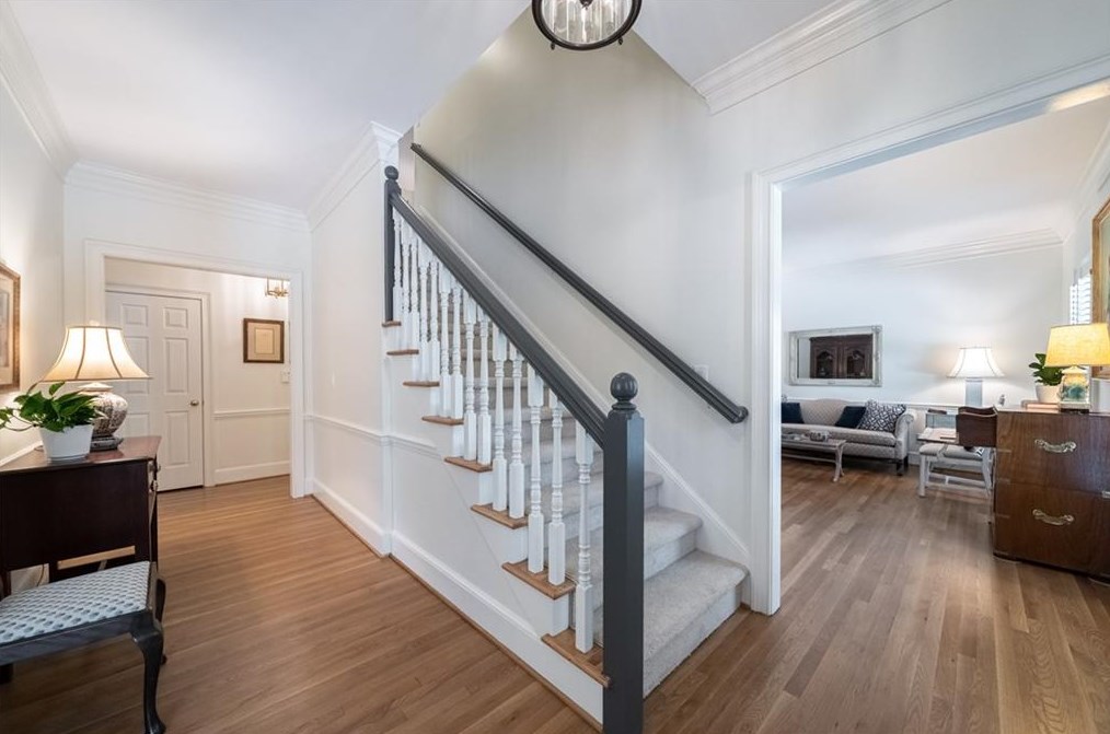 4617 Woodland Brook Dr, Atlanta GA  30339-5368 exterior