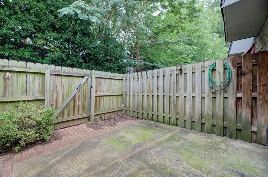 121 Rondak Cir, Smyrna GA  30080-4546 exterior