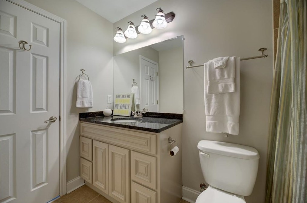 121 Rondak Cir, Smyrna GA  30080-4546 exterior