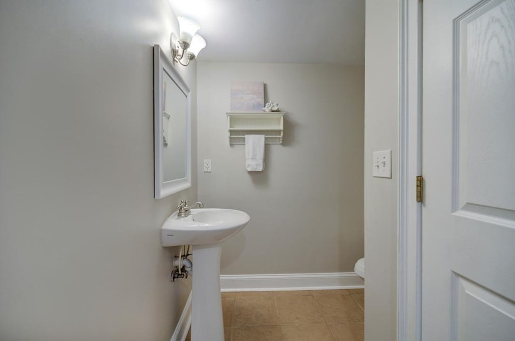 121 Rondak Cir, Smyrna GA  30080-4546 exterior