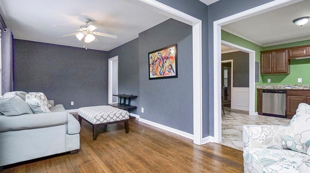 1925 Oak Valley Rd, Decatur GA  30035-1954 exterior