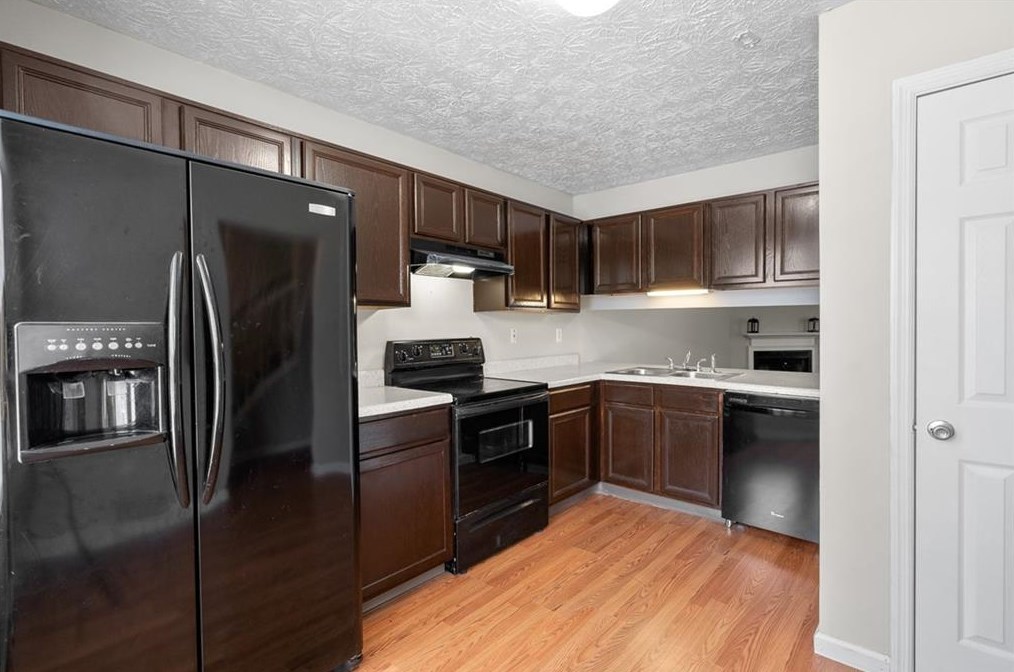 3201 Kingswood Pl, Decatur GA  30034-6715 exterior