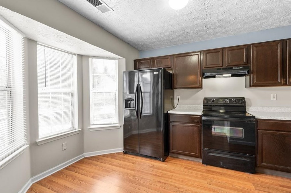 3201 Kingswood Pl, Decatur GA  30034-6715 exterior