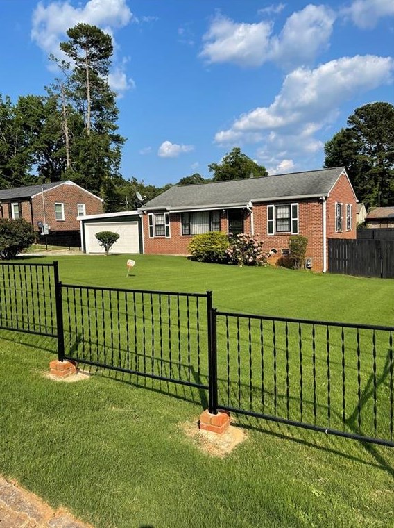 4203 Sherwood Ave, Decatur GA  30035-1967 exterior