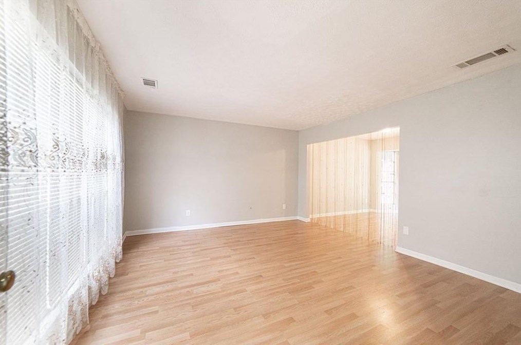 515 Ridgedale Way, Lawrenceville GA  30044-5268 exterior