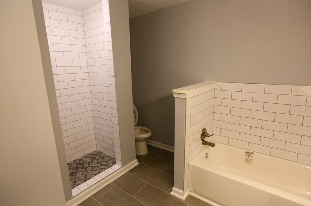 2393 Timber Ridge Ct, Decatur GA  30032-6325 exterior