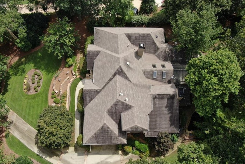 820 Buttercup Trce, Alpharetta GA  30022-7142 exterior