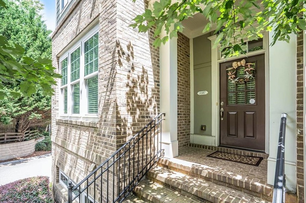 3107 Turman Cir, Decatur GA  30033-3256 exterior