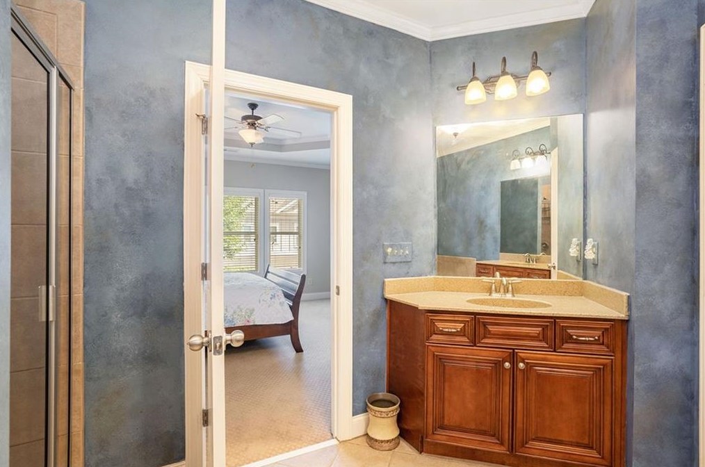 3107 Turman Cir, Decatur GA  30033-3256 exterior