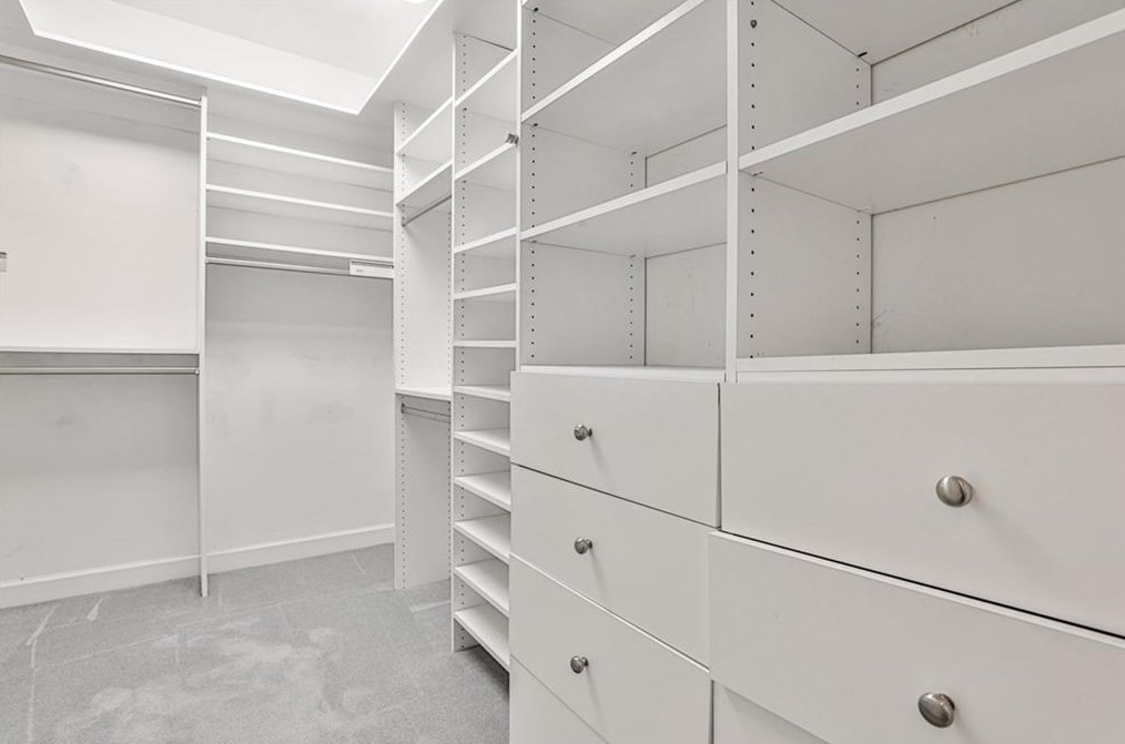 332 Lamont Dr, Decatur GA  30030-2343 exterior